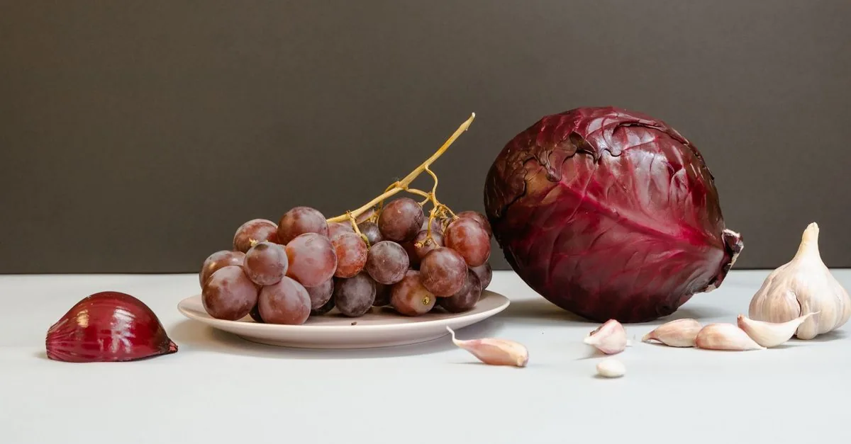 Grapes, red onion and garlic - foods that are toxic to dogs